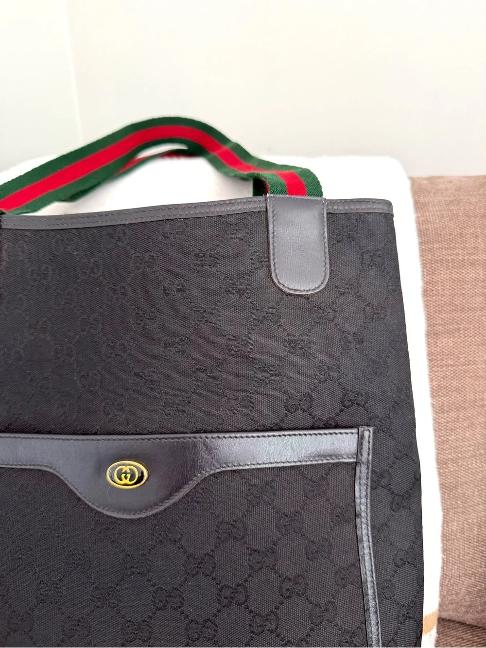 Gucci authentic black monogram canvas tote bag red green ribbon handles